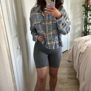 Aeropostale Cropped Blue and Brown Flannel size Small